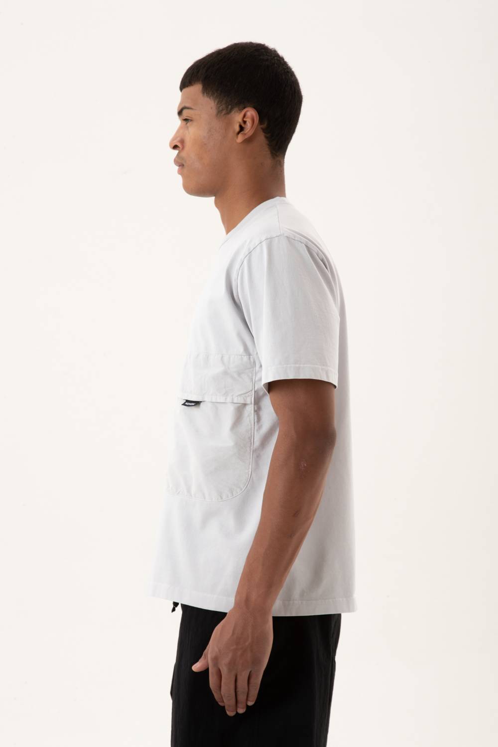 NemeN NMN_E23151T_216 [ASH JUMBO POCKET COMPACT TSHIRT] Offerte