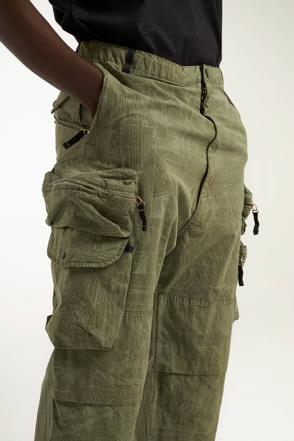NemeN NMN_I22039P/1_177 [JAVA MULTIPOCKET PARACHUTE PANT] Fino Al -60%