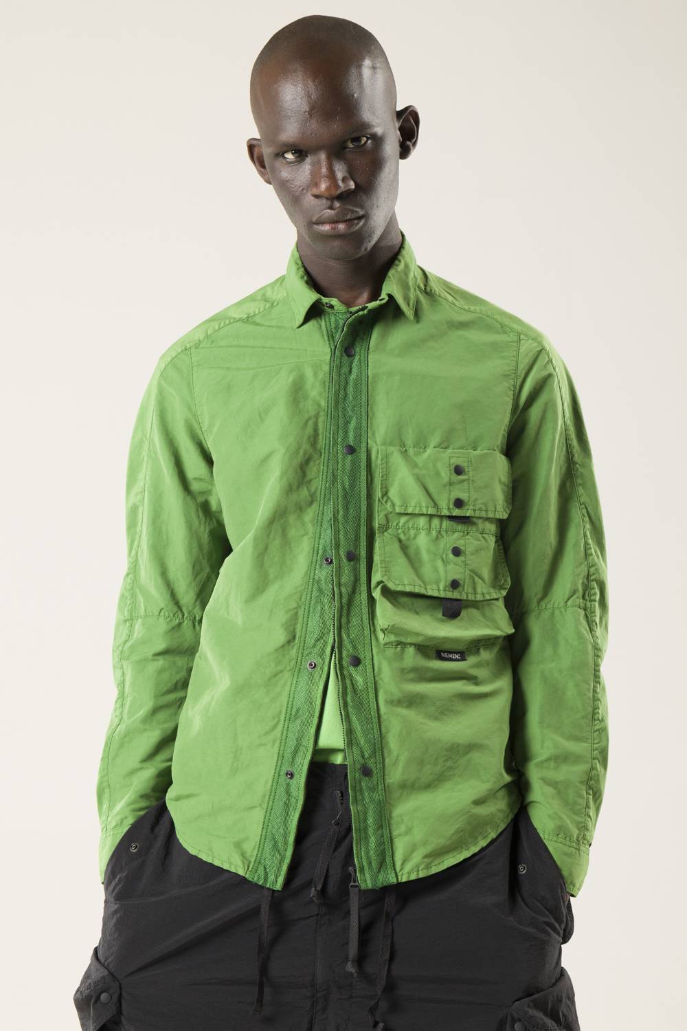 NemeN NMN_E22230_206 [CLEO ZIPPED CARGO SHIRT] Italy