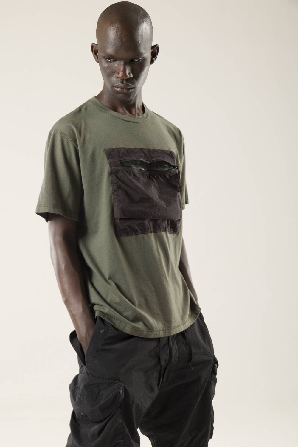 NemeN NMN_E22135T_068 [KEL CHEST POCKET T-SHIRT] Qualità Garantita