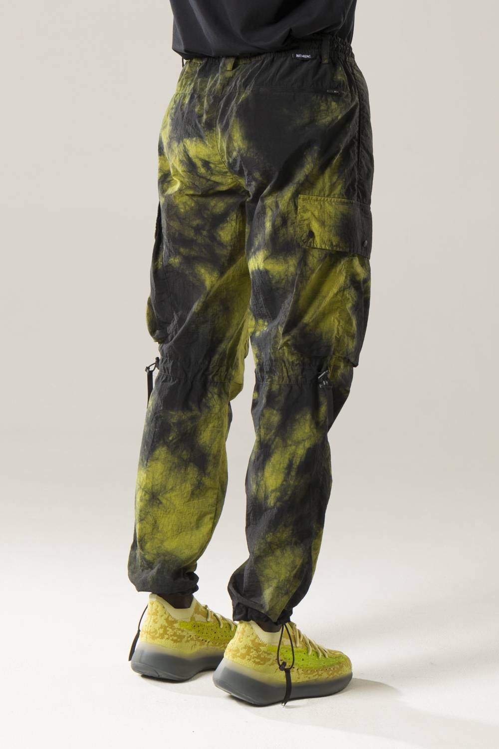 NemeN NMN_E22031P/1_158 [BRUS TIE-DYE CLIMBER CARGO PANTS] Prezzo Ridotto