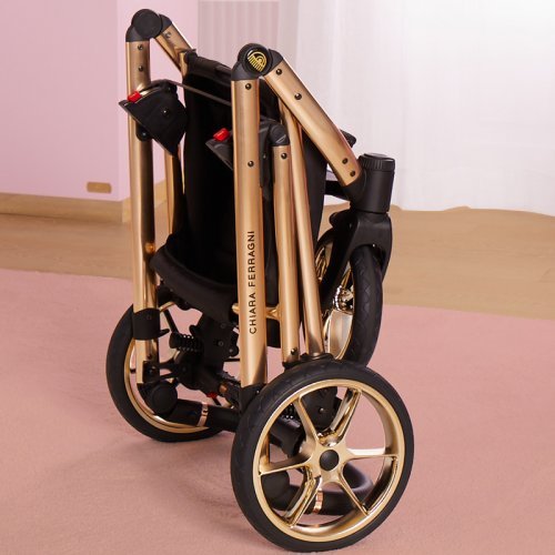 Nanán Passeggino Oro Chiara Ferragni Offerte speciali