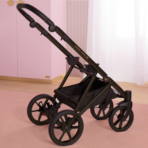 Nanán Passeggino Trio Nero Chiara Ferragni Enormi risparmi