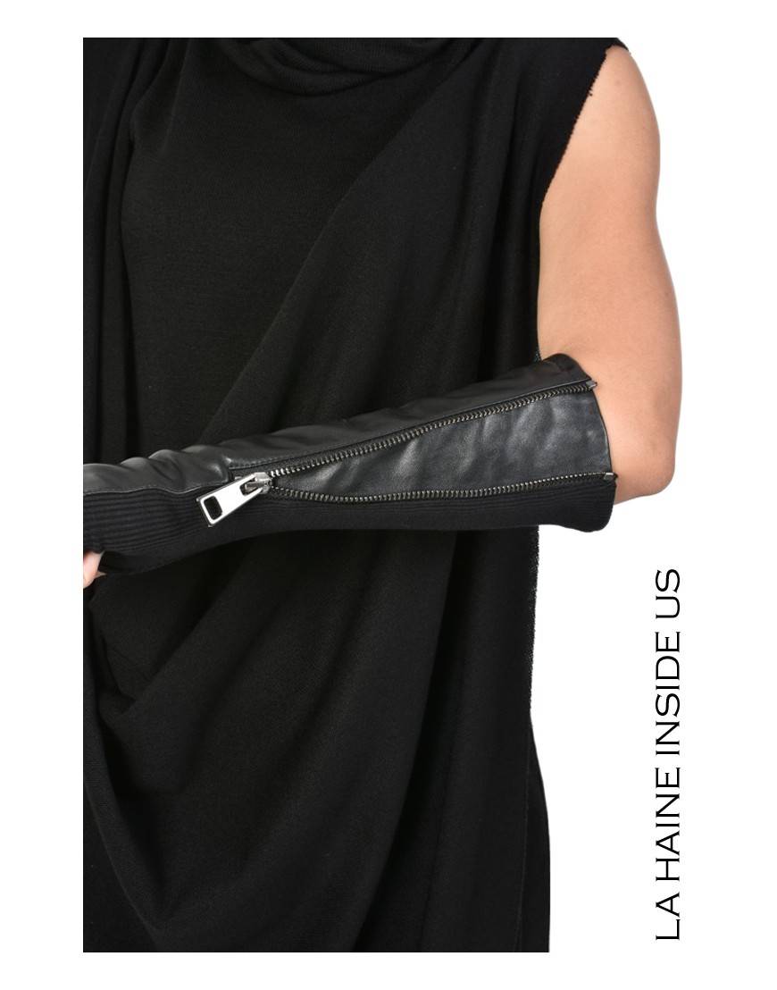 La haine inside us - PERMANENTE - 4B CALLIOPE MANICOTTO Pelle Nero Soddisfazione Garantita