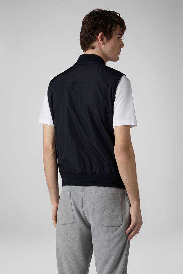 Lab. Pal Zileri Outerwear gilet in nylon ultra leggero Consegna Veloce