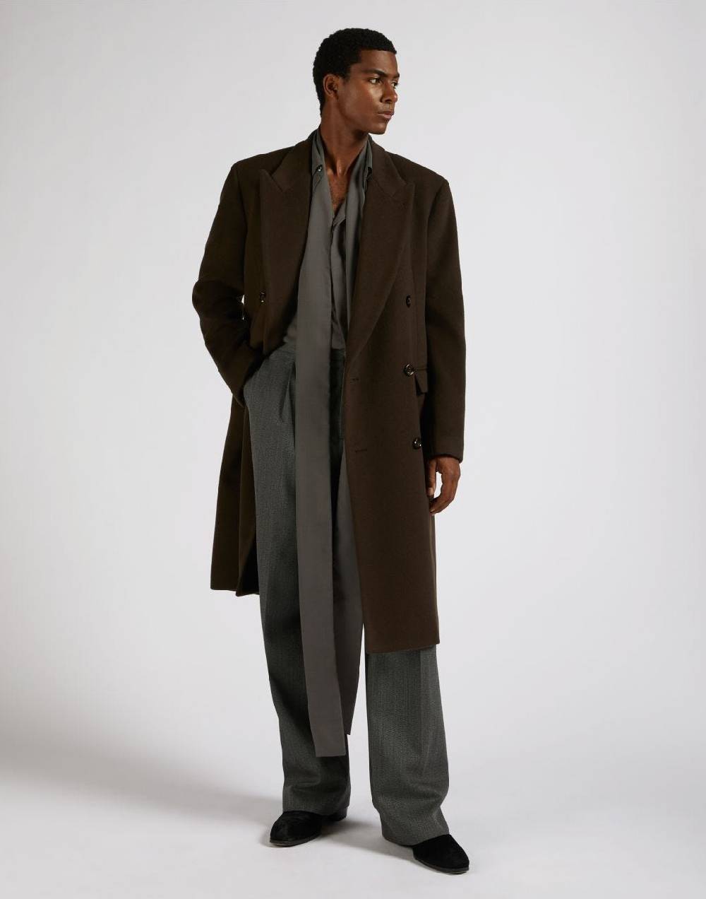 ﻿Lardini Cappotto doppiopetto marrone in lana a 6 bottoni Offerta