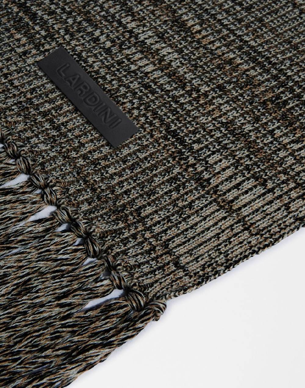 Lardini Sciarpa in lana merino a coste con peneri 2025