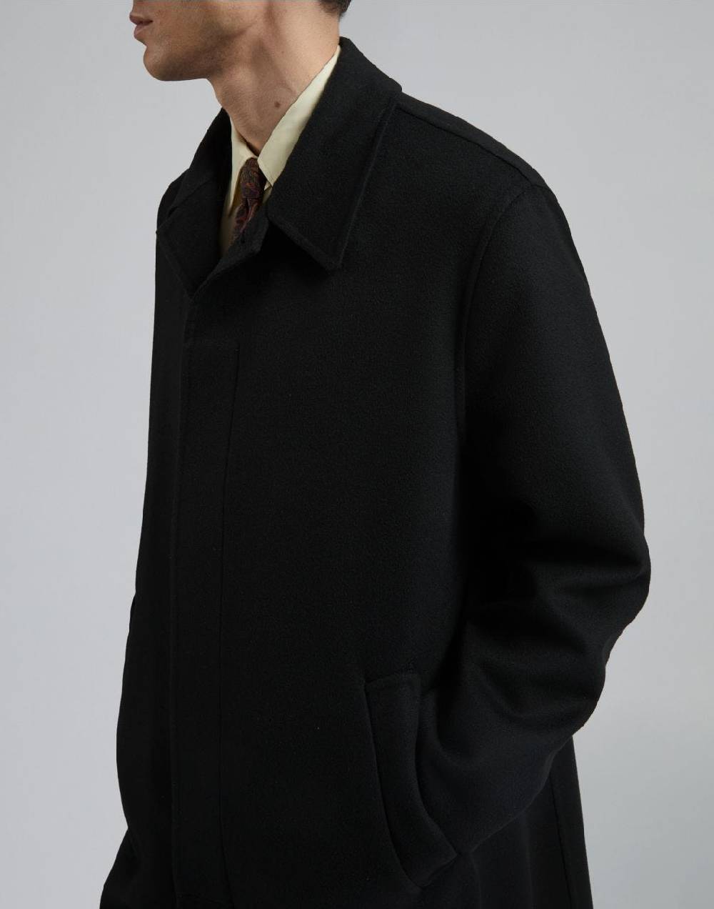 Lardini Cappotto monopetto nero in lana con finta davanti Consegna Veloce