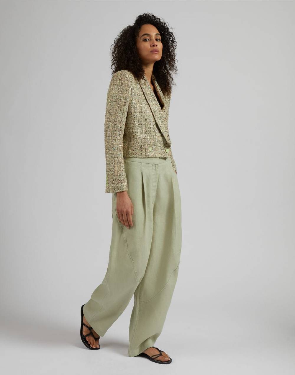 Lardini Pantalone ampio a vita bassa in tela di lino verde Promozione