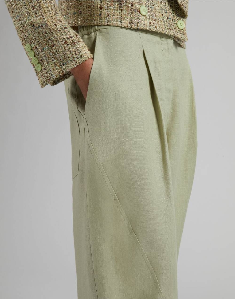 Lardini Pantalone ampio a vita bassa in tela di lino verde Promozione