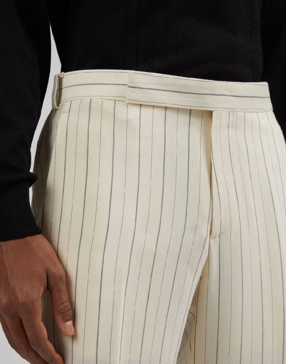 Lardini Pantalone attitude gessato mosso in viscosa Sconto
