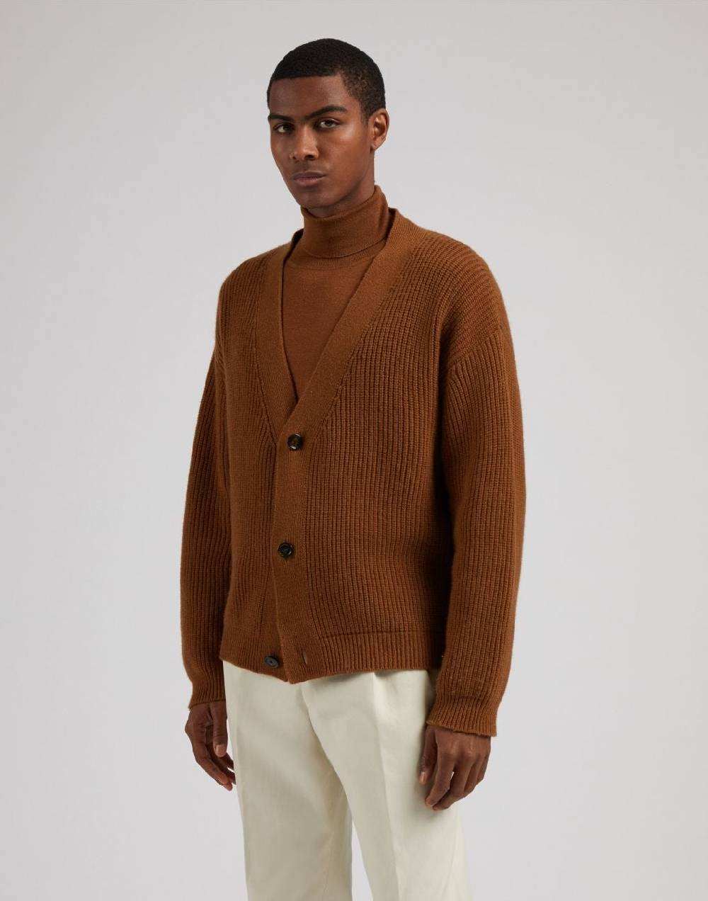 Lardini Cardigan nocciola in lana e cashmere In Vendita
