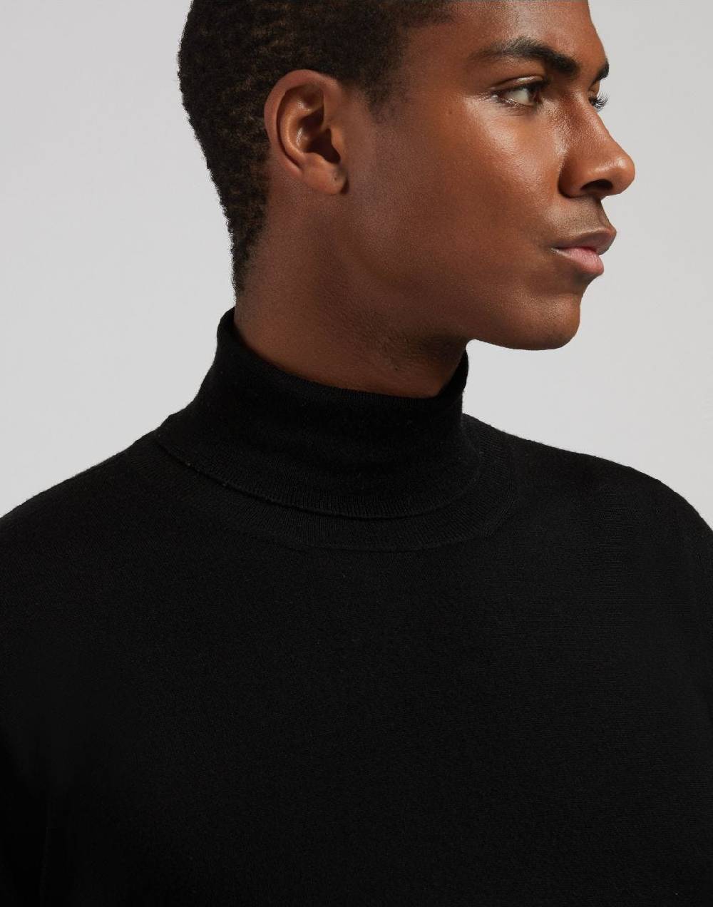 Lardini Dolcevita nero in lana merino, seta e cashmere Vendita Calda