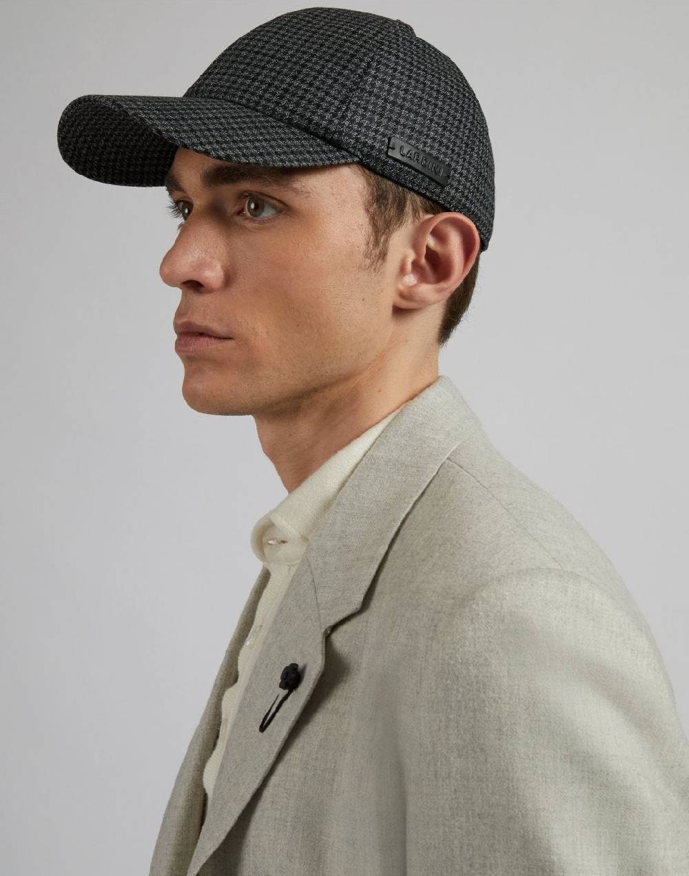 Lardini Cappello baseball in lana con disegno damier grigio-nero Consegna Veloce