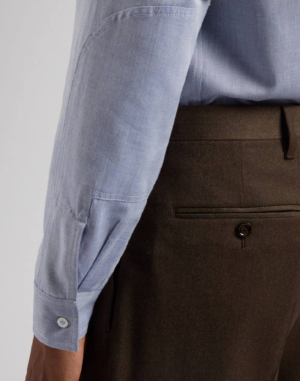 Lardini Camicia relaxed celeste in twill di cotone misto lana In Saldo