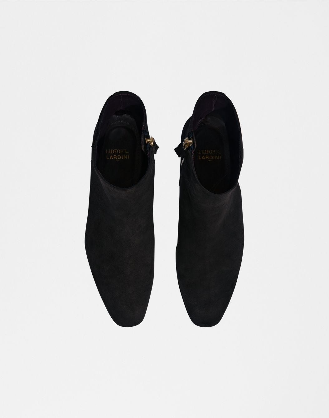 Lardini Stivaletto nero in pelle di ovino scamosciata 2025