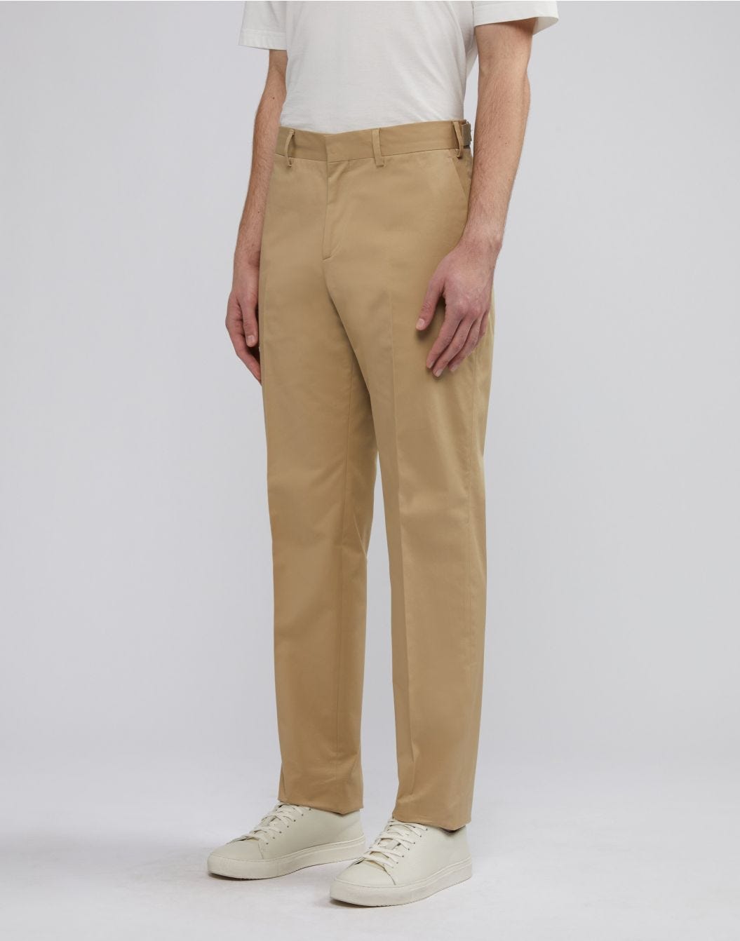 Lardini Pantalone nocciola senza pinces in drill di cotone stretch In Saldo
