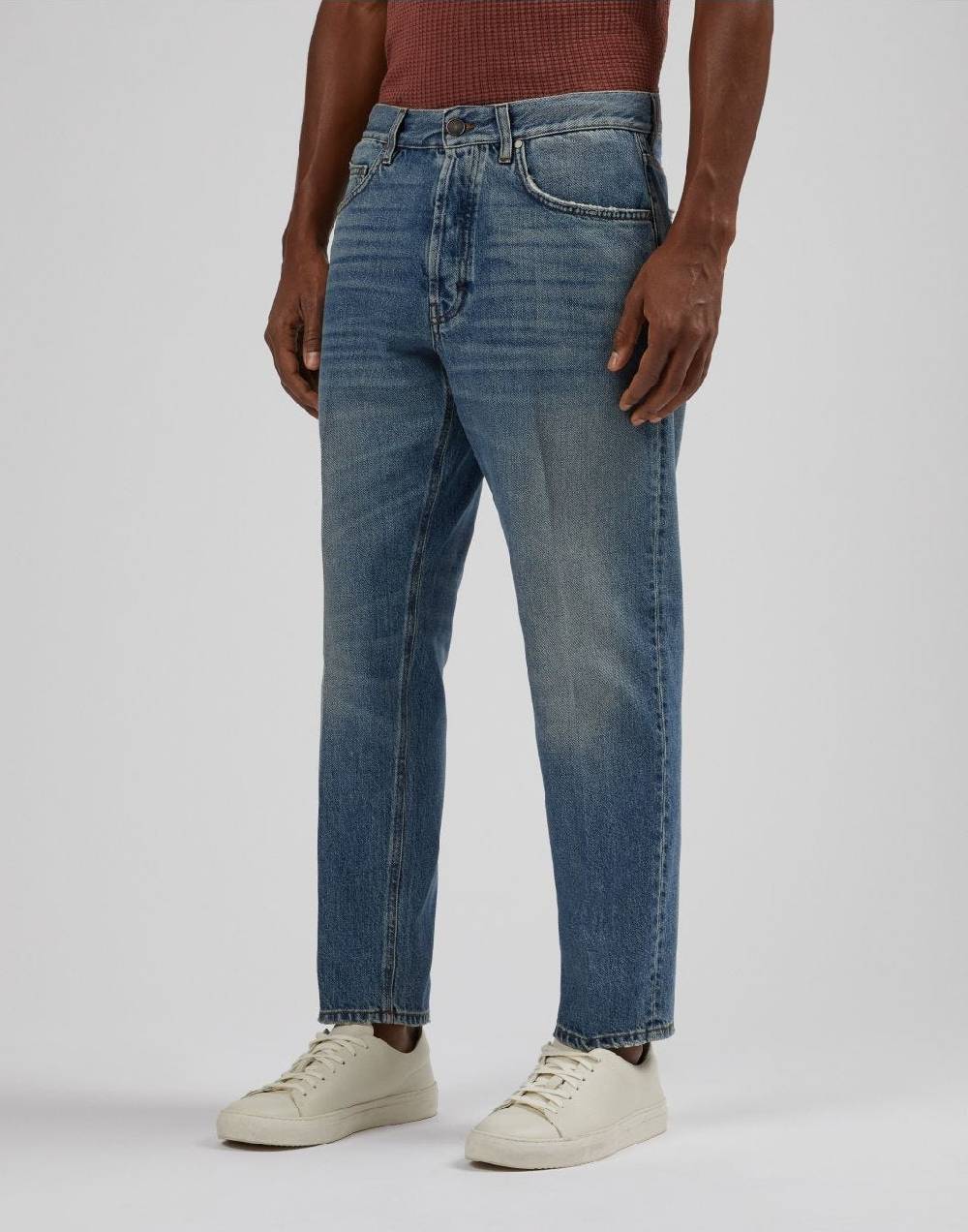 Lardini Jeans carrot in denim di cotone 2025