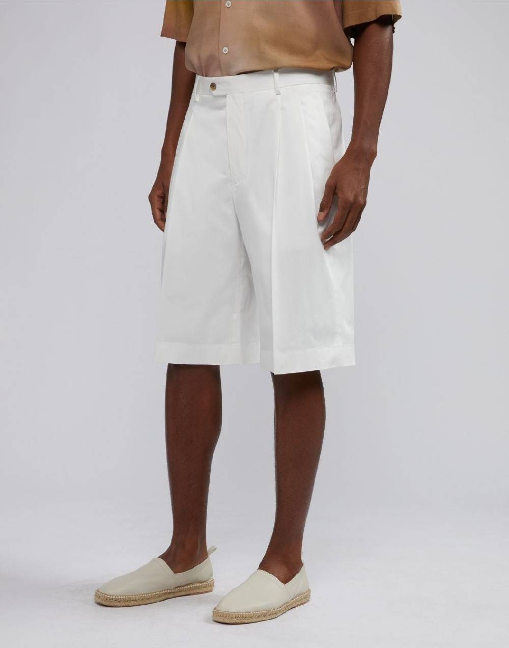 Lardini Bermuda comfort corto in cotone satin stretch bianco Pezzi Unici