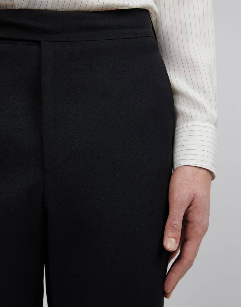 Lardini Pantalone nero attitude in viscosa di lana e seta Promozione Limitata