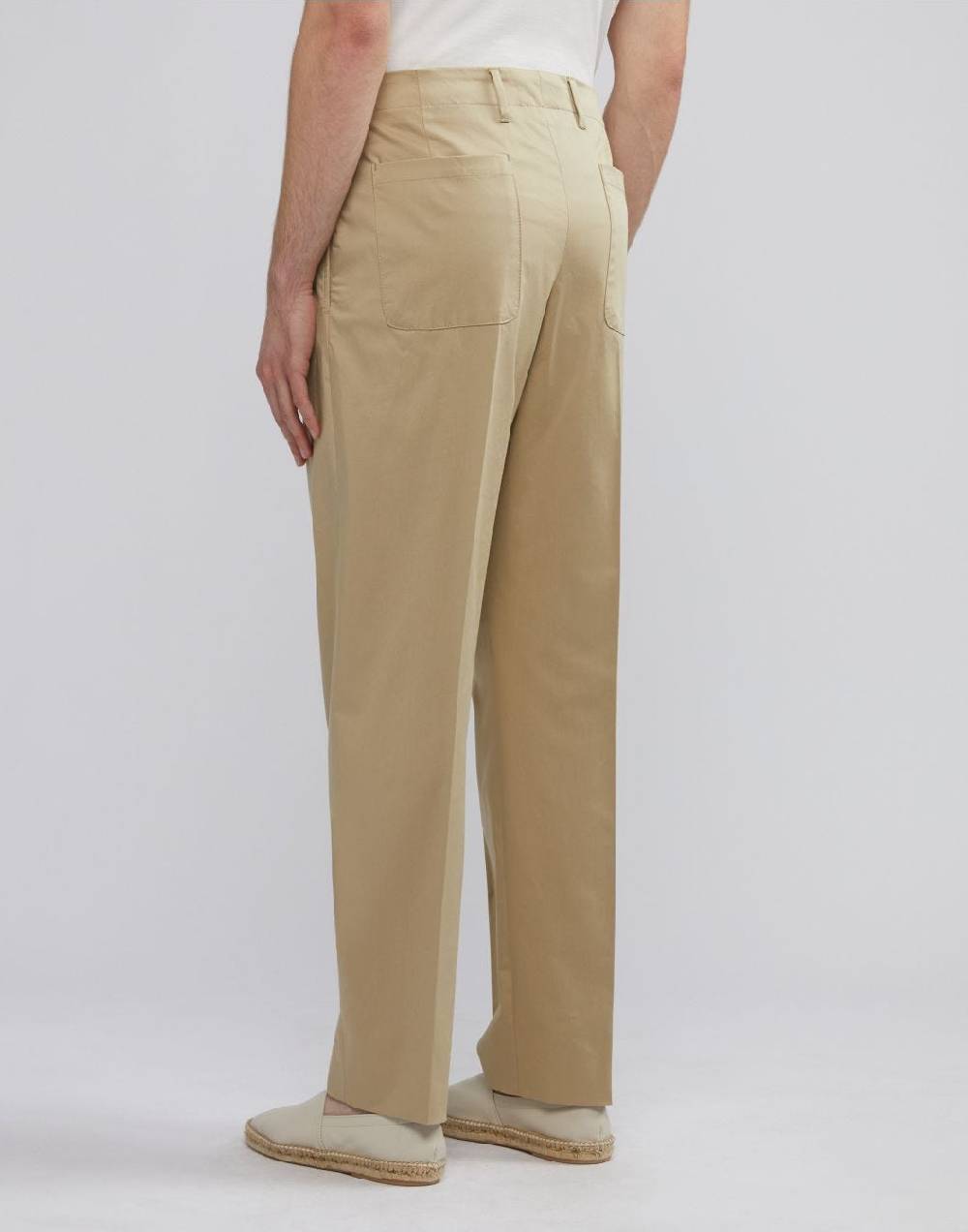 Lardini Pantalone beige in satin stretch di cotone In Saldo