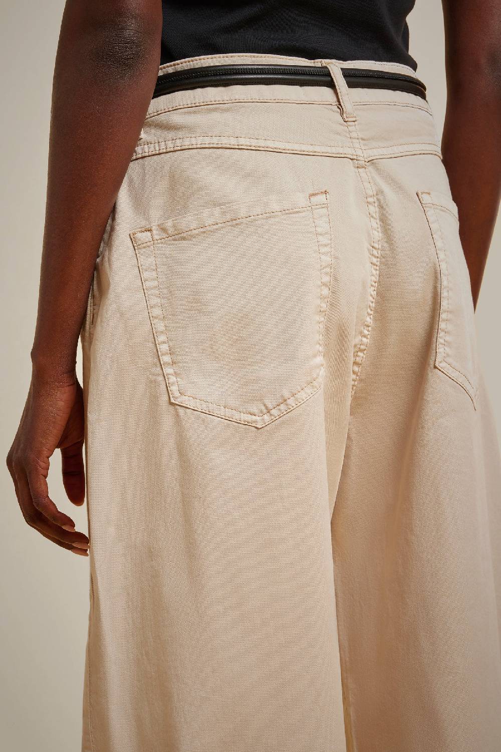 Liviana Conti PANTALONE S4FF4SY82W43-1.26 Vendita