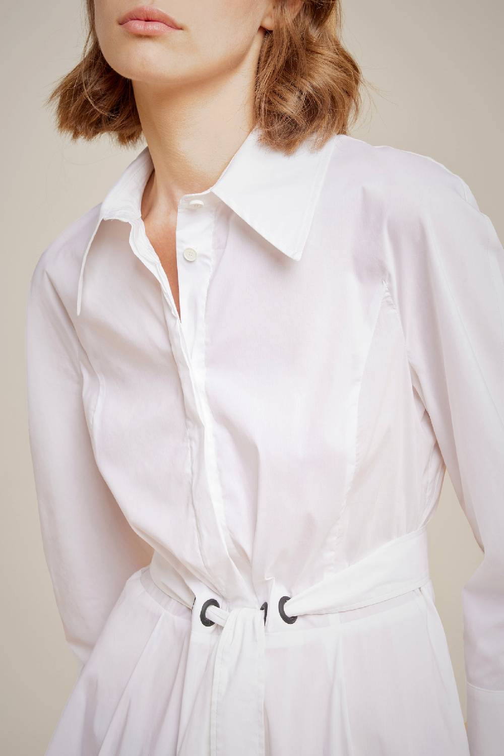 Liviana Conti CAMICIA CON FIOCCO S4LL4SK16A01-0.38 Vendita Calda