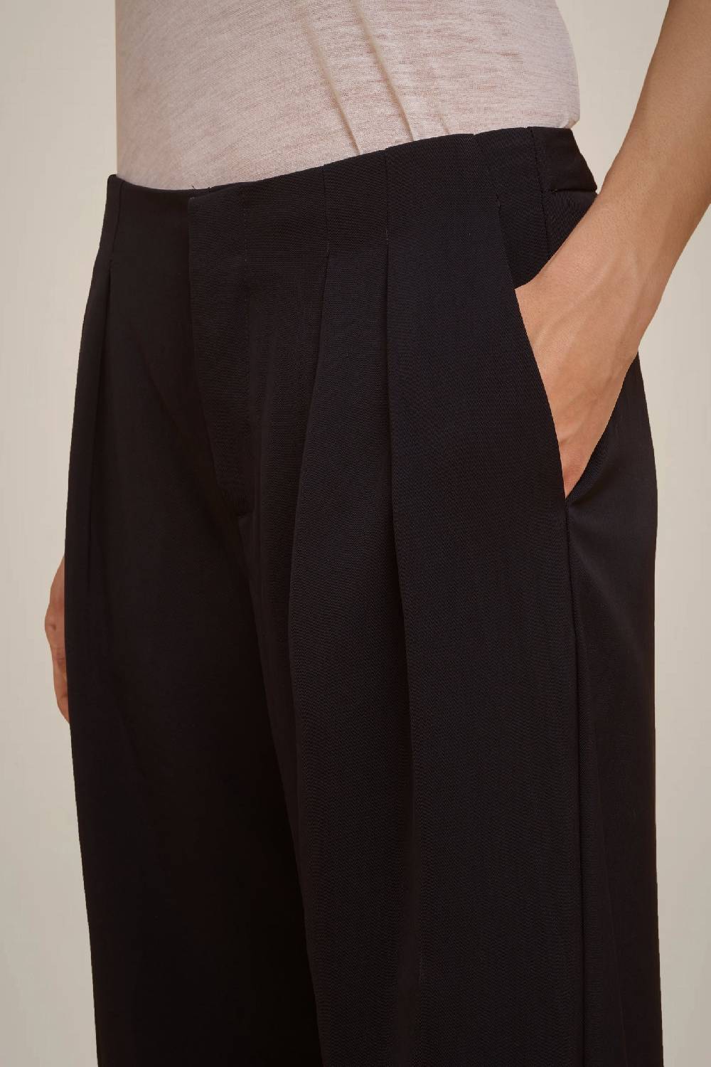 Liviana Conti PANTALONE PIEGHE W4FF4WQ25Y69-0.38 Negozi Online