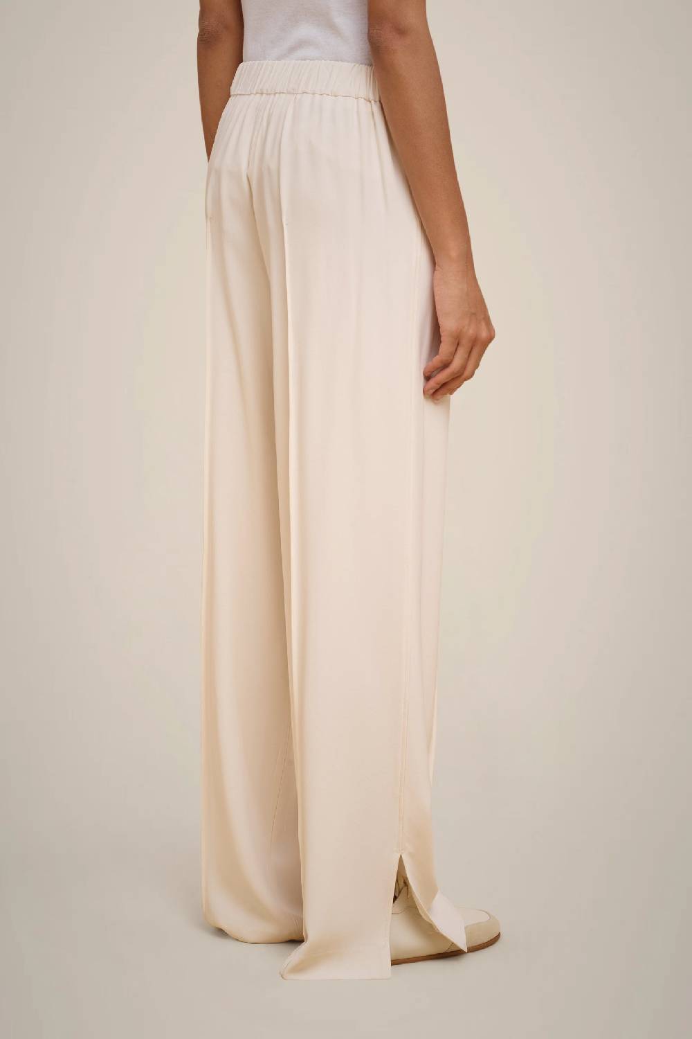 Liviana Conti PANTALONE SPACCHI W4FF4WS46A10-2.38 Novità