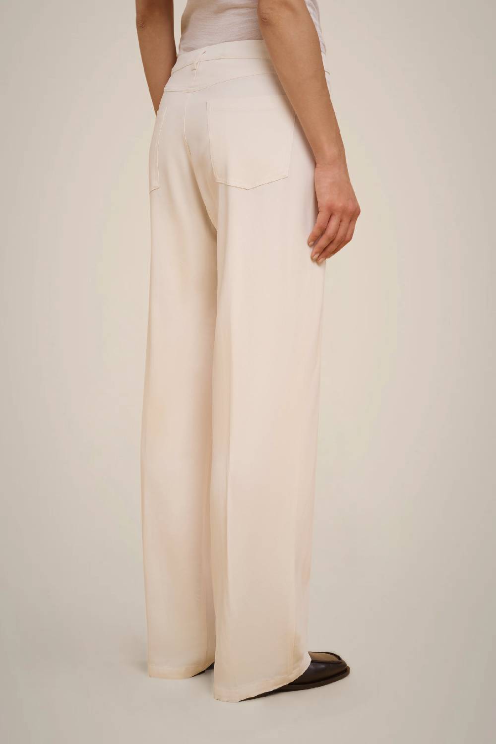 Liviana Conti PANTALONE 5 TASCHE W4FF4WS48A10-2.38 Presa