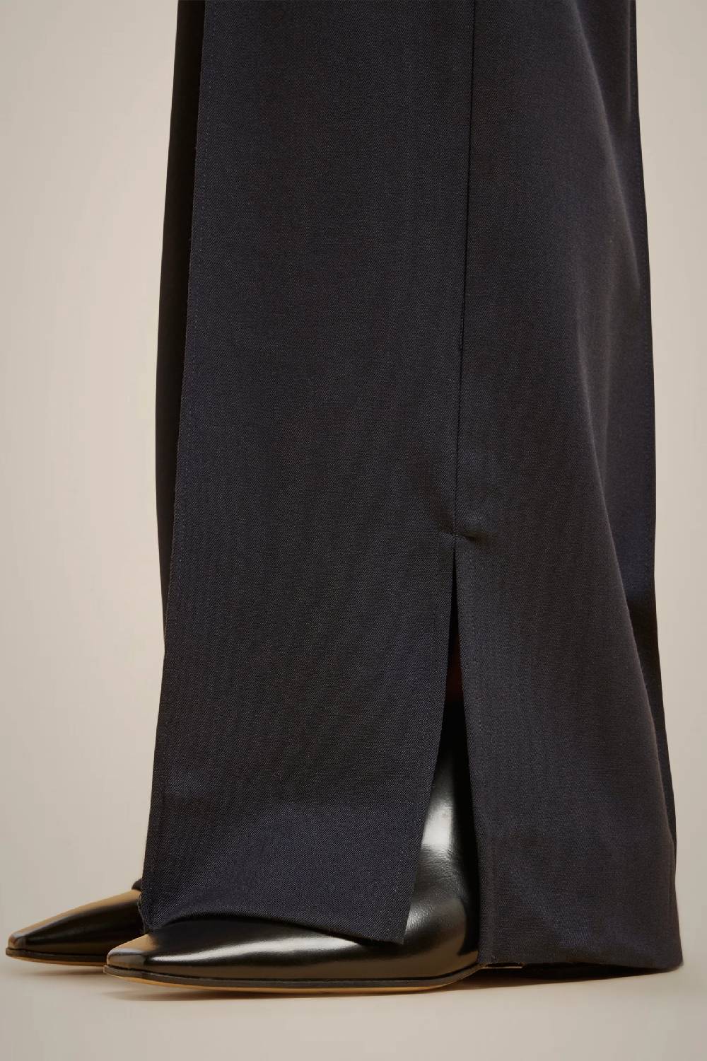 Liviana Conti PANTALONE GAMBA AMPIA W4LL4WN70N08-0.38 Nuovo
