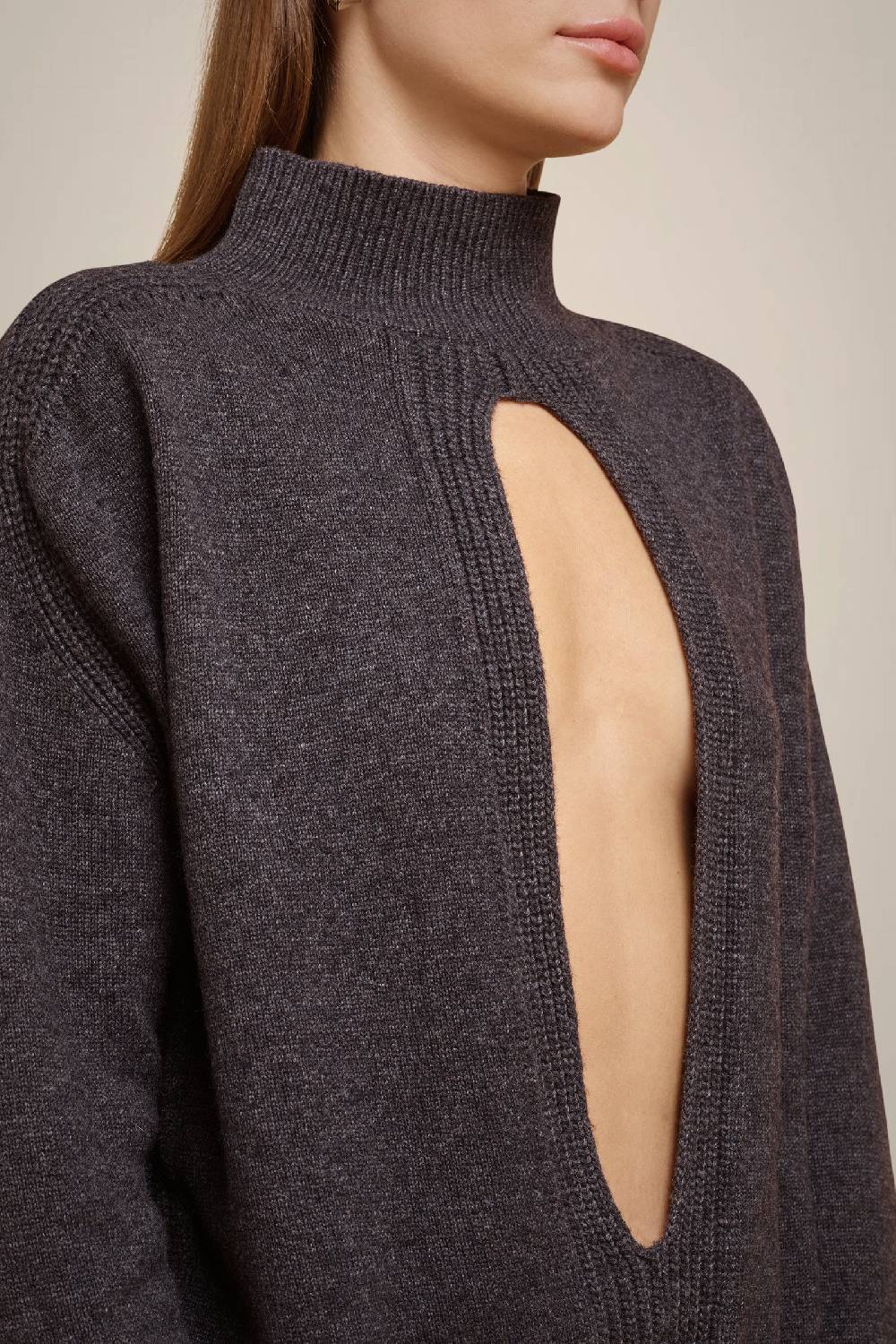 Liviana Conti MAGLIA CUT-OUT W4FF4WC19Y49-0.S Acquista Ora
