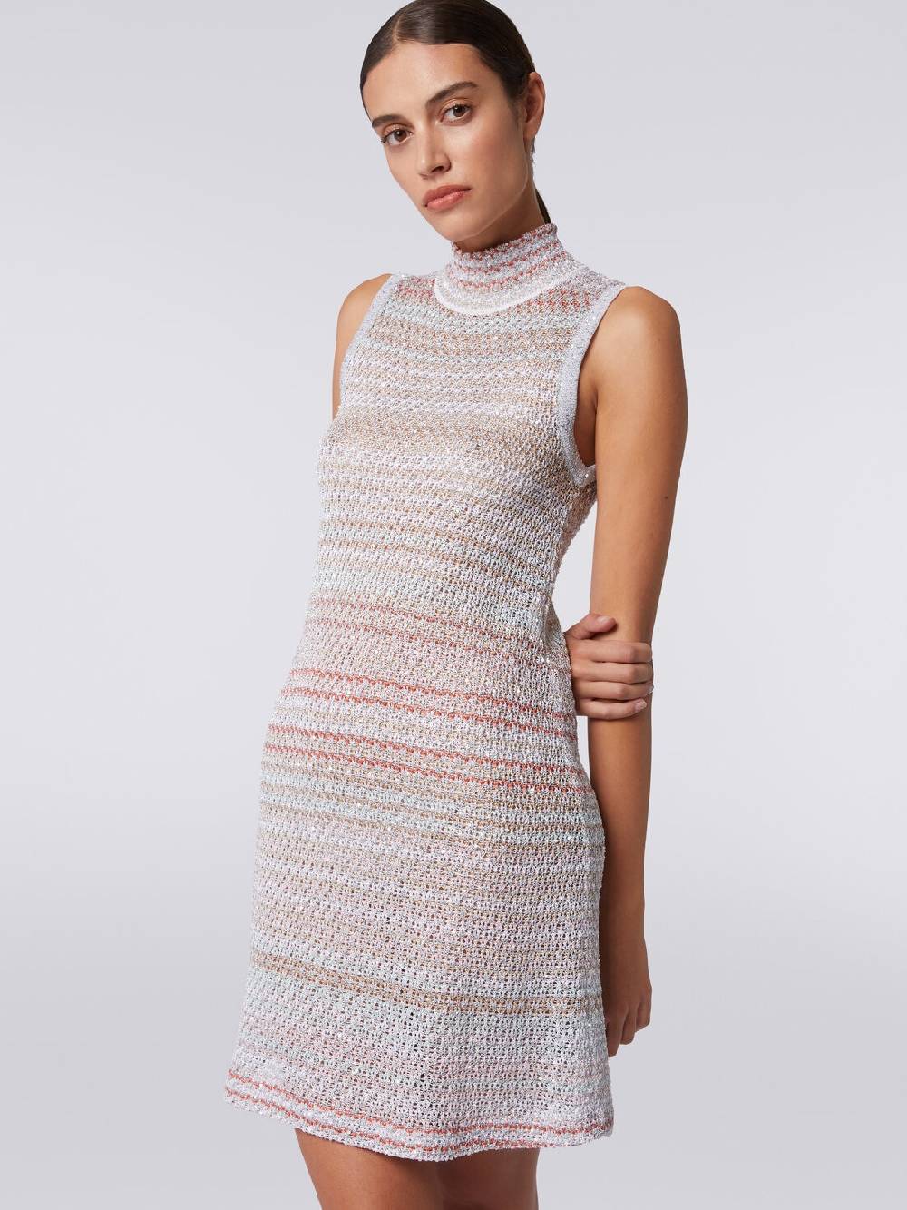 Missoni Mini-abito in maglia a rete con collo alto e applicazione di paillettes In Vendita