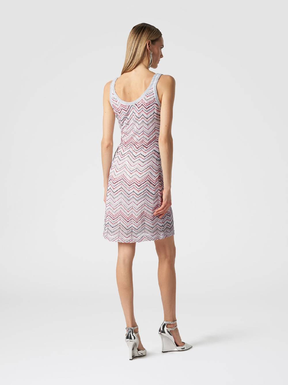 Missoni Mini-abito senza maniche in misto viscosa zig zag con paillettes Sconto
