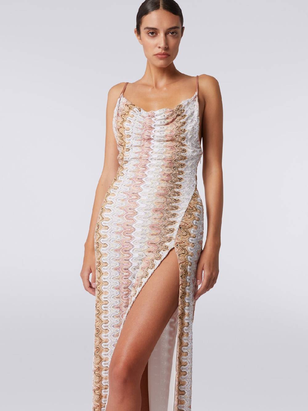 Missoni Abito lungo effetto pizzo con scollatura drappeggiata e spacco Vendite Flash