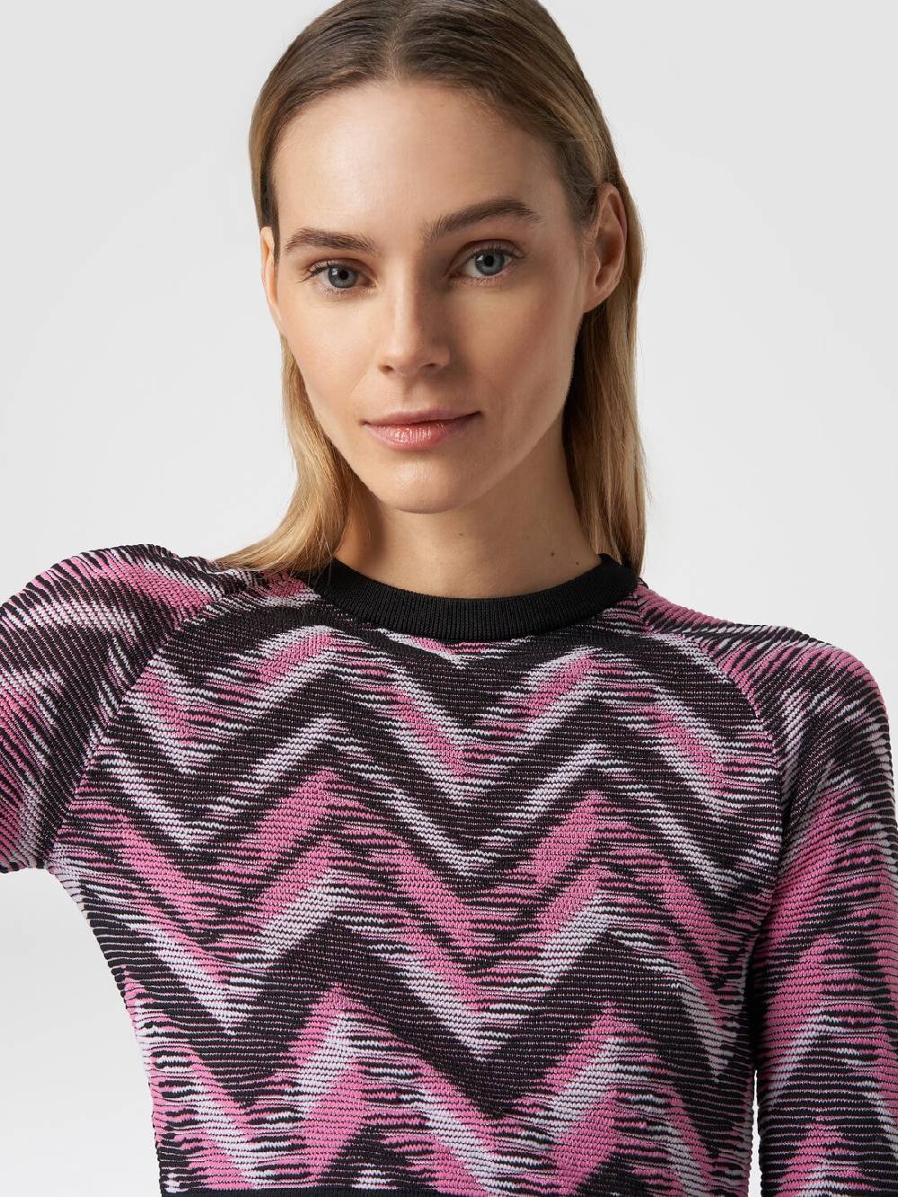 Missoni Crop top a maniche lunghe in maglia chevron con logo Outlet
