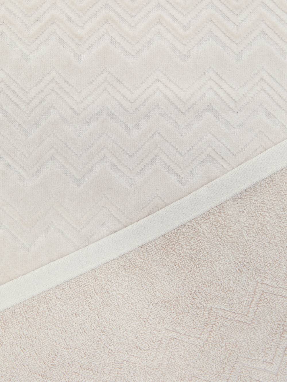Missoni Set 2 pezzi di asciugamani da bagno Chalk in spugna di cotone zig zag Sottocosto