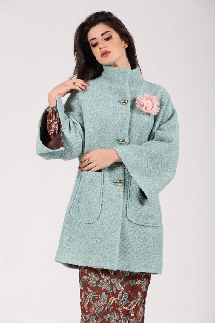 Oltre Tempo Cappotto in bouclè con tasconi e bottoni dorati Saldi