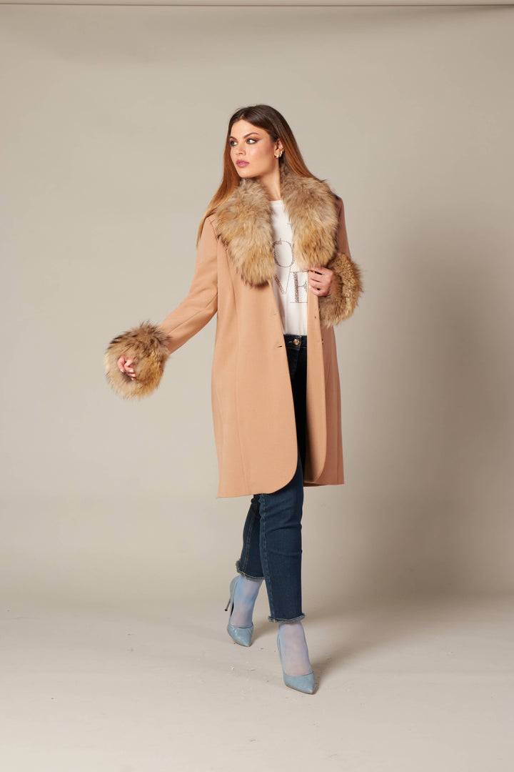 Oltre Tempo Cappotto con collo e polsi in pelliccia Soddisfazione Garantita