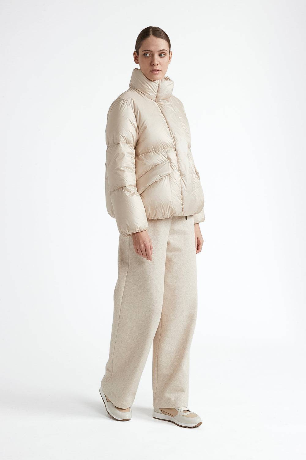 Peserico Piumino d'oca corto in nylon ultraleggero Sconto