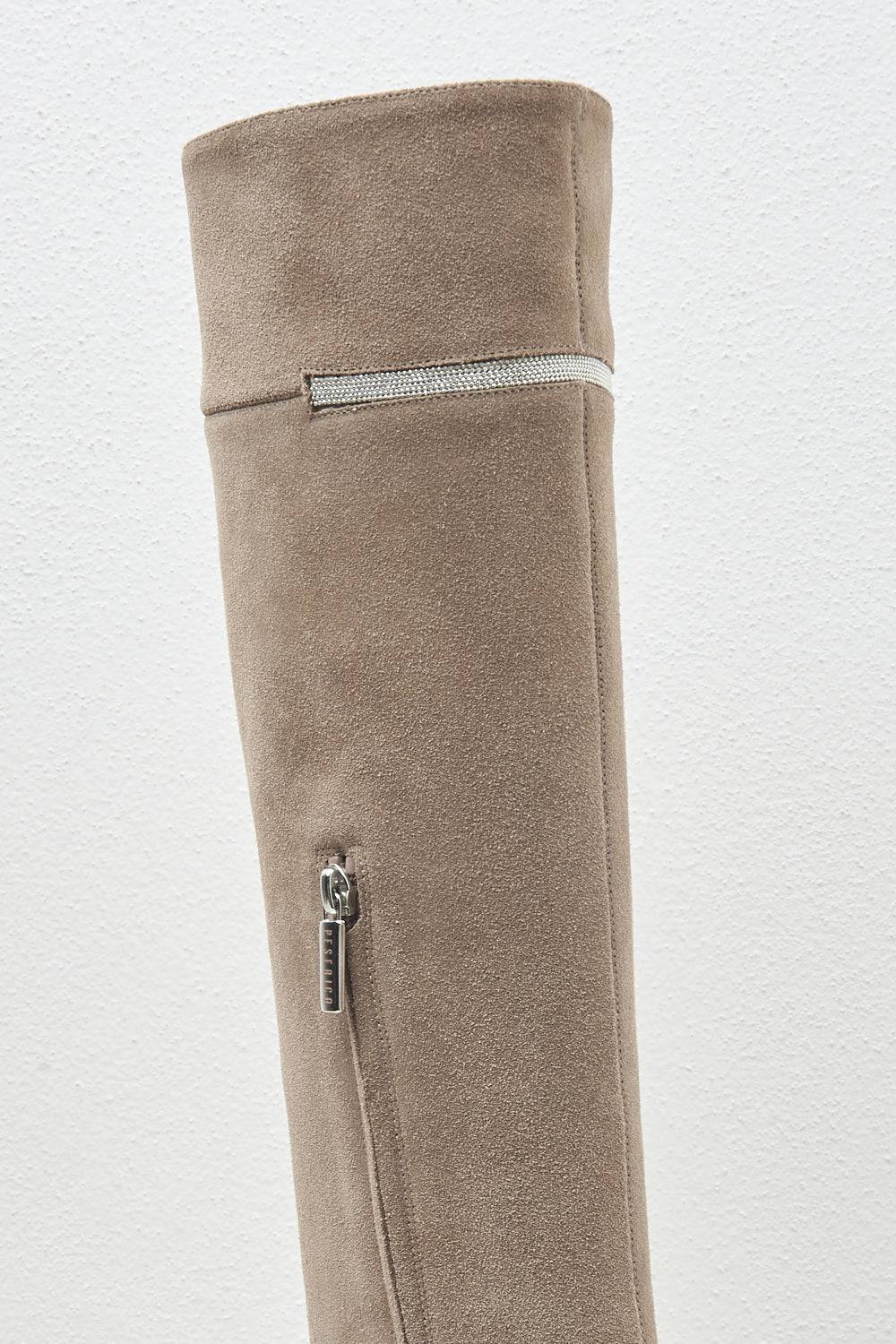 Peserico Stivale con tacco in vera pelle scamosciata Shopping Online