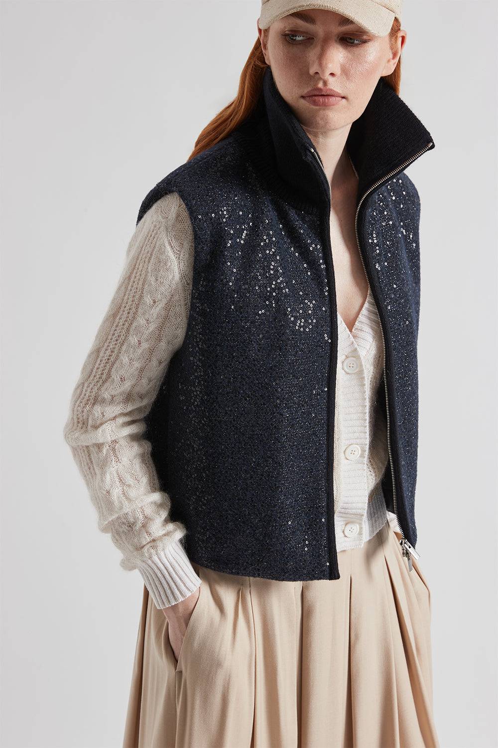 Peserico Gilet imbottito in panno lurex con paillettes