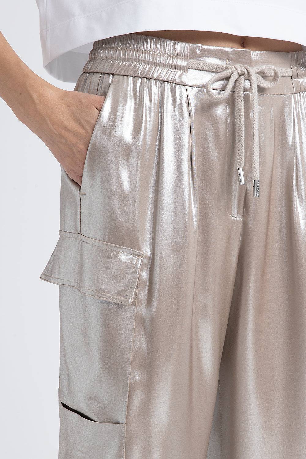 Peserico Pantalone baggy in fluido twill di viscosa laminato argento Sconto