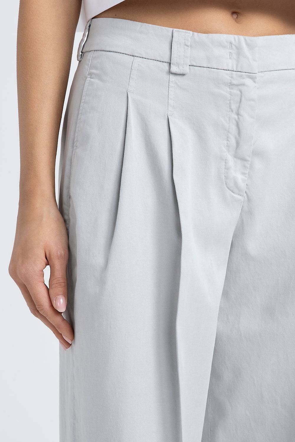 Peserico Pantalone con pieghe in gabardina di cotone seta e tencel Offerte
