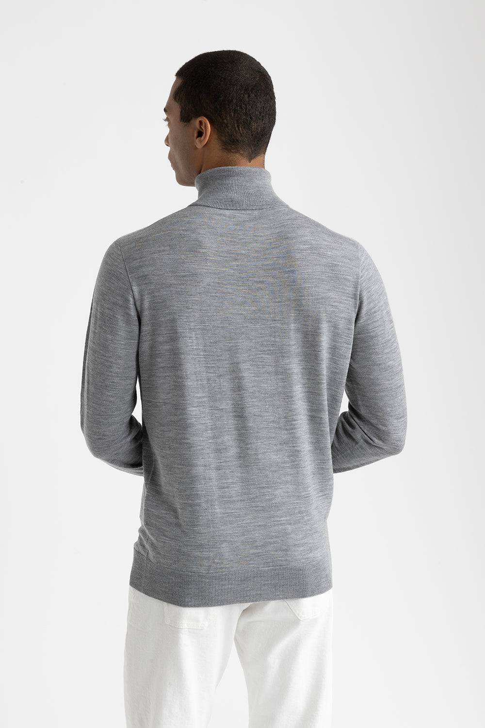 Peserico Maglia collo alto in pura lana vergine Shopping Online