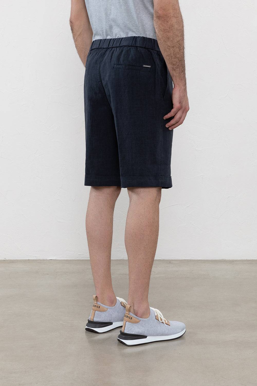 Peserico Pantaloncini in tela di lino Spedizione Gratuita