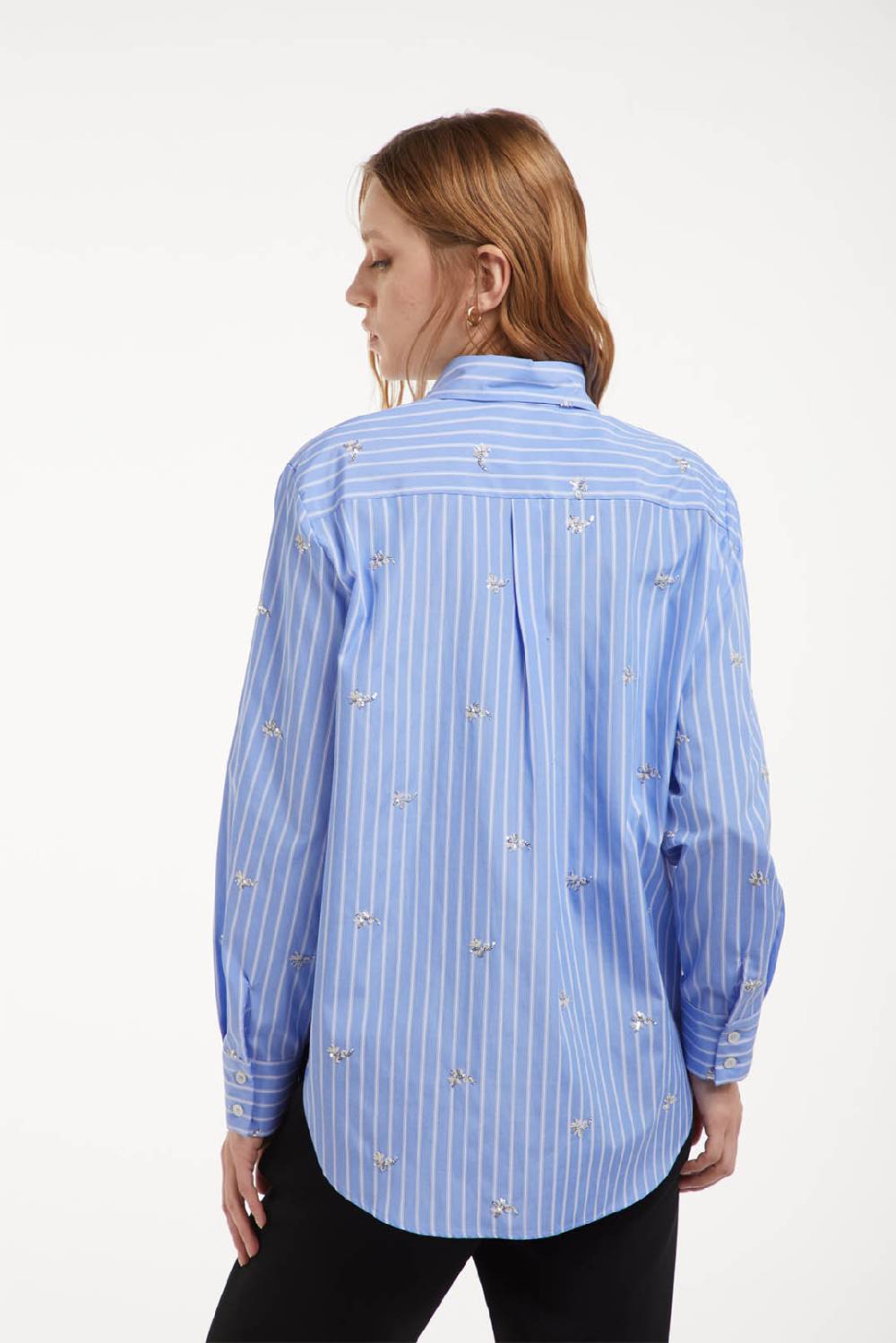 Piazza Sempione Camicia rigata con ricami Offerta