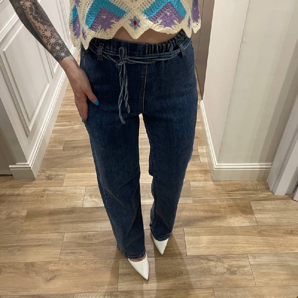 Lovely Sisters Jeans lavaggio scuro Vendita Calda