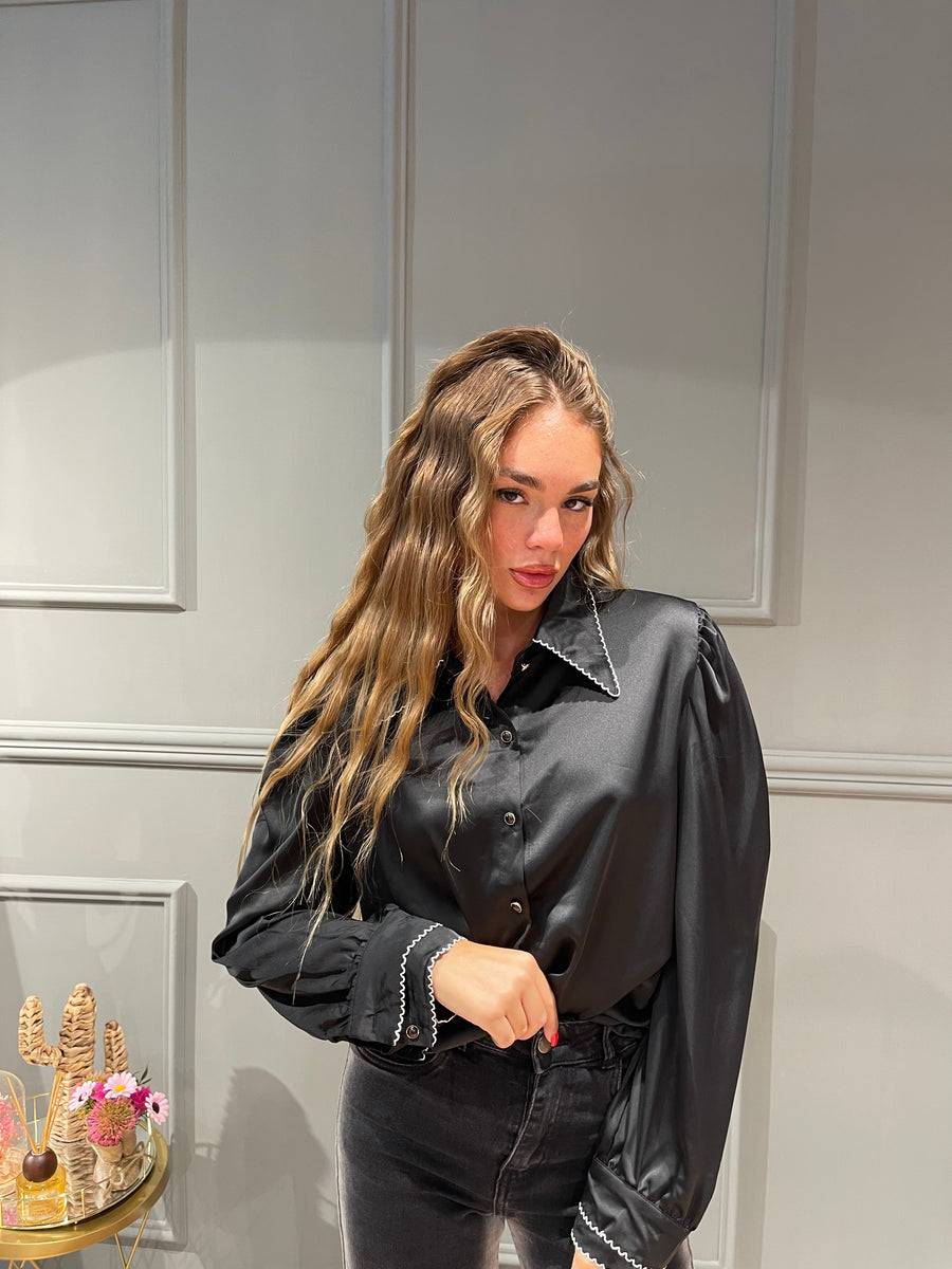 Lovely Sisters Camicia chic nera Vendita