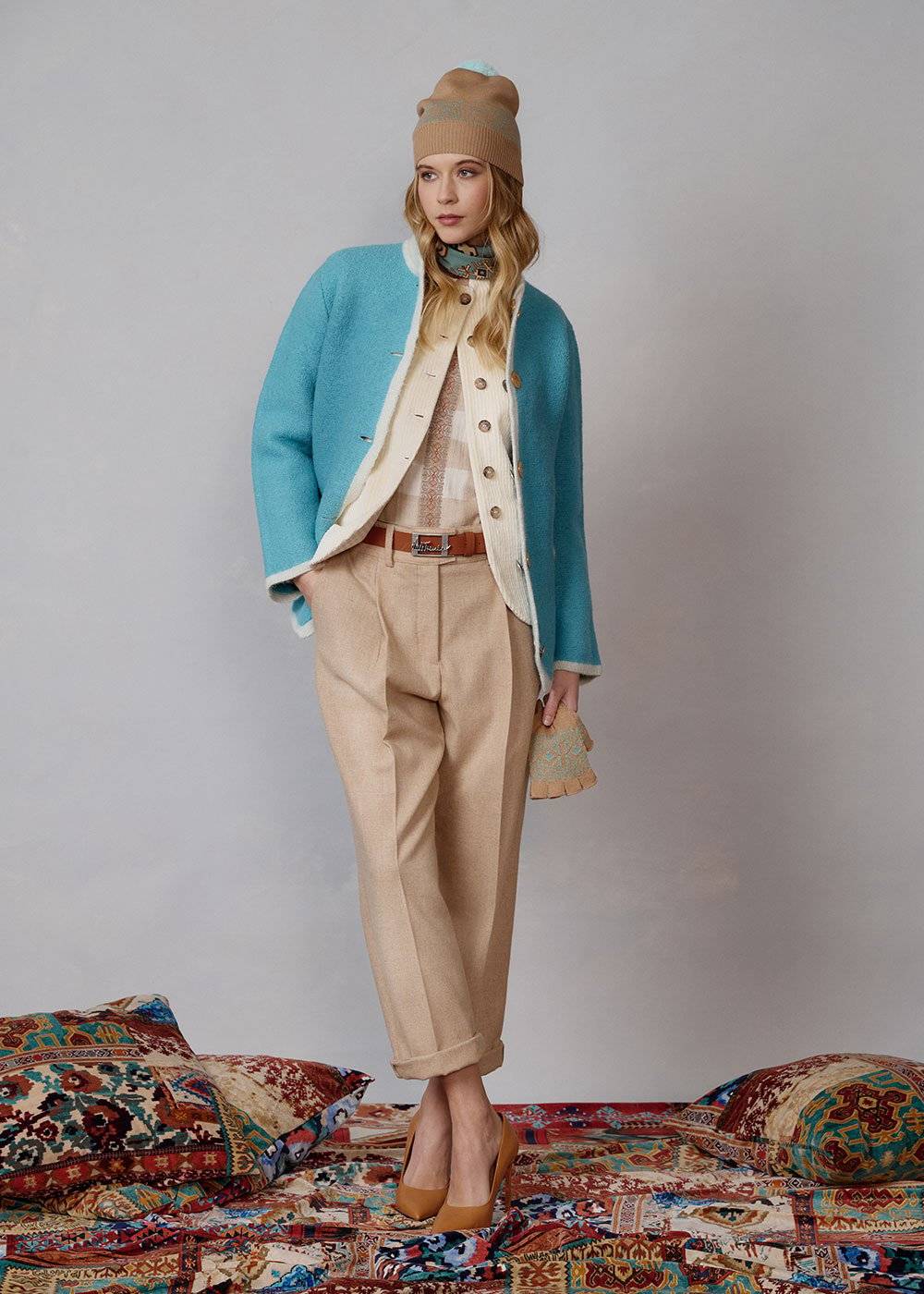 Luis Trenker Pantaloni carrot fit in flanella modello Luloretta Ritorno libero